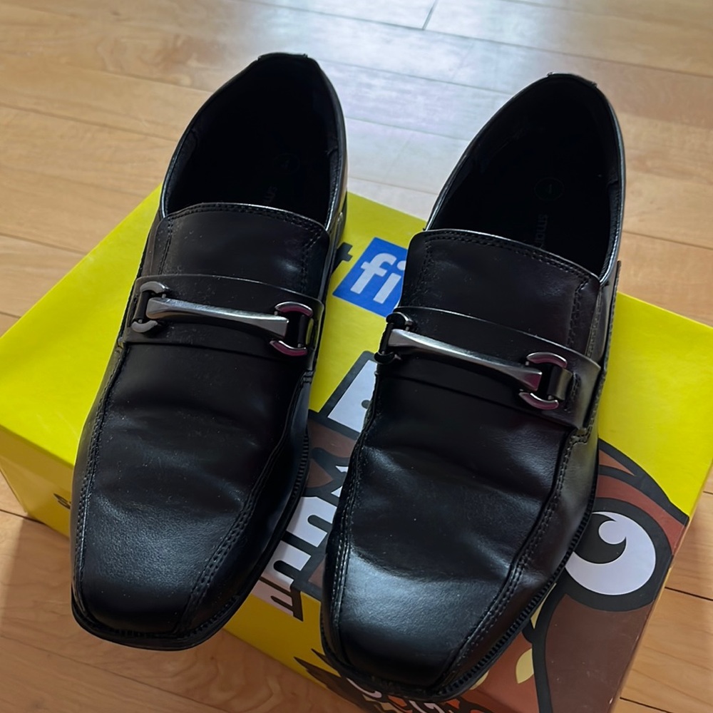 Boys loafers